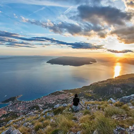 Olive Apartament Makarska