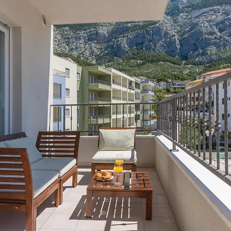 Olive Apartment