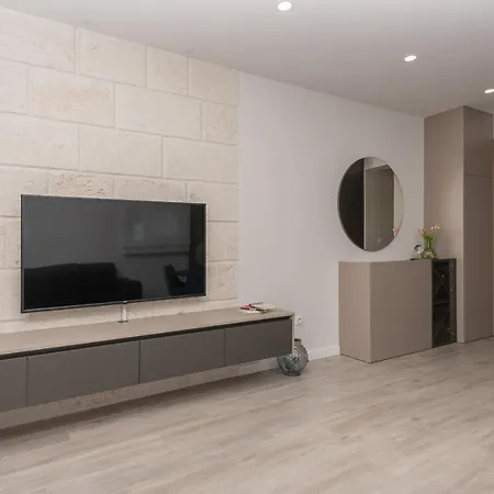 Olive Apartment Makarska